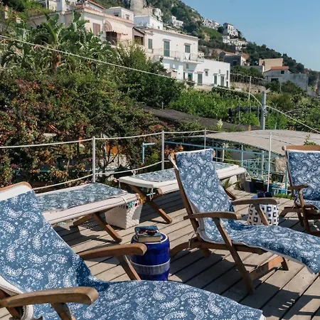 Villa Perla Nel Blu, Affacciata Sul Mare
